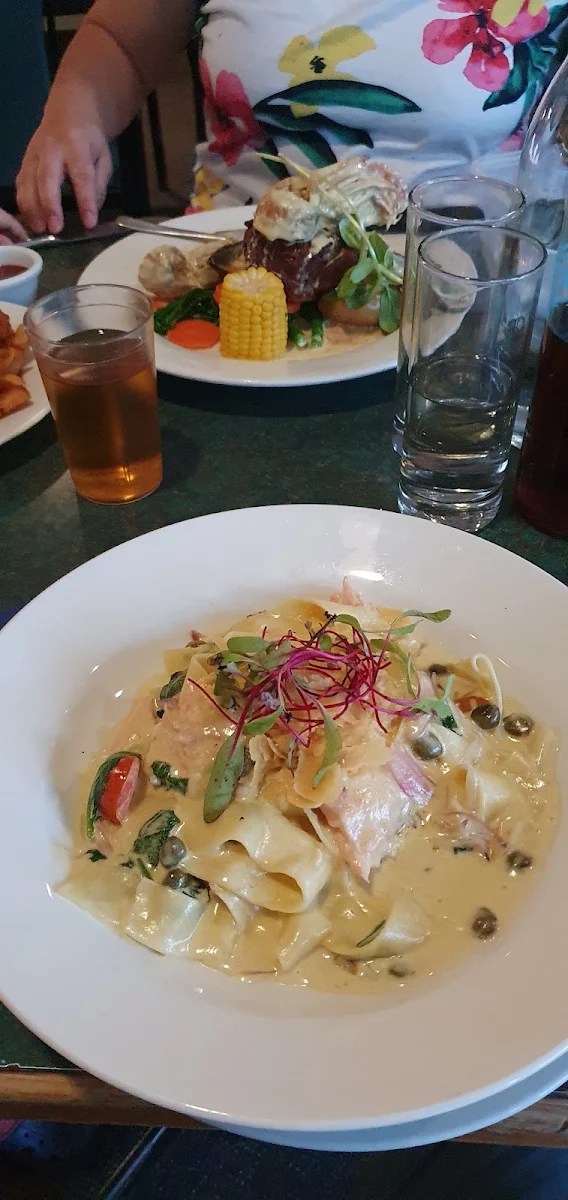 Highlights, KBR's Licensed Restaurant
