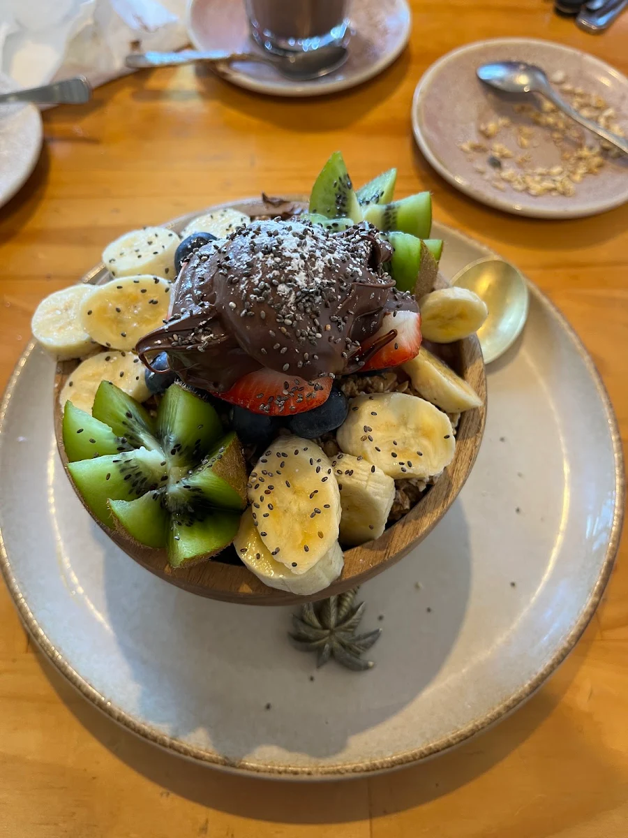 Açai Bowl with Nutella