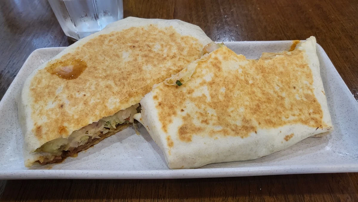 Pulled Beef Crispy Wrap, Burrito Bar Spring Hill