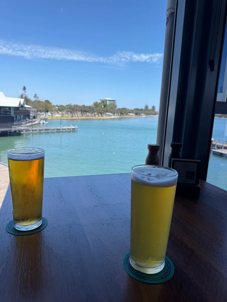 Beers, Brewvino Bar