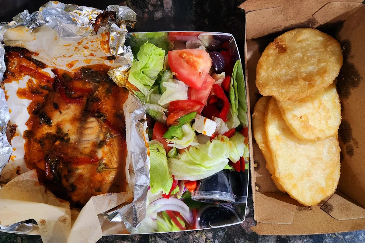 Oven Baked Thai Barramundi Scollop and Salad