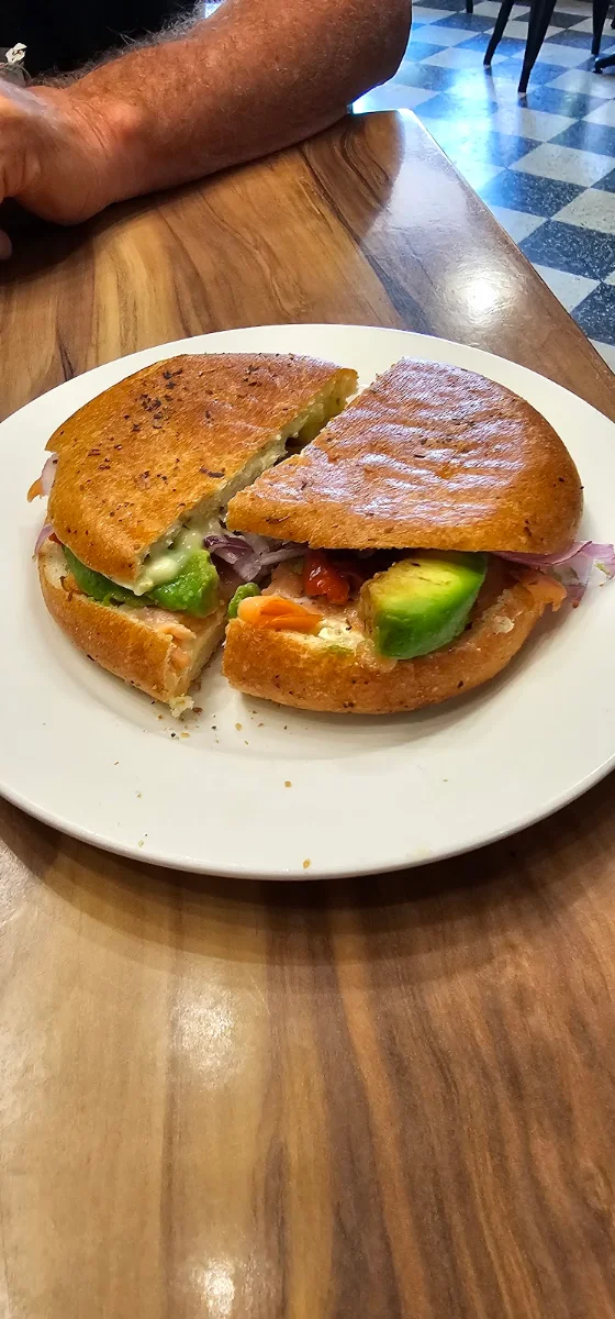 Highlights, Hides Bakery