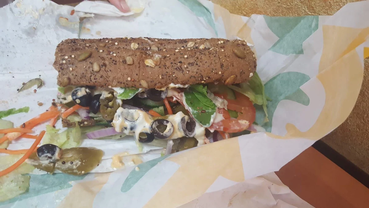 Six Inch Chicken Classic Sub