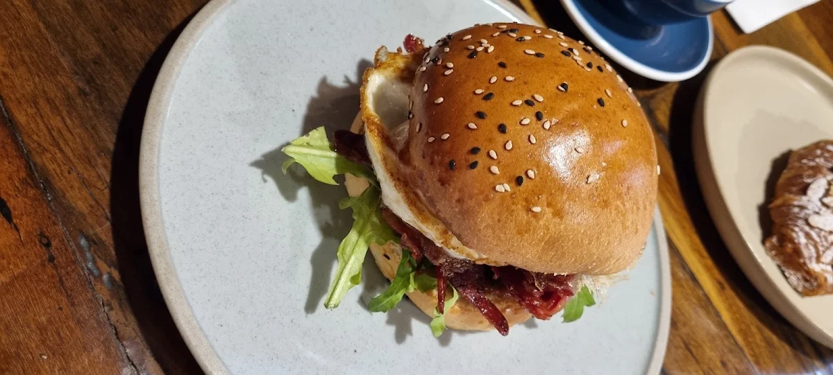 Bacon & Egg Roll