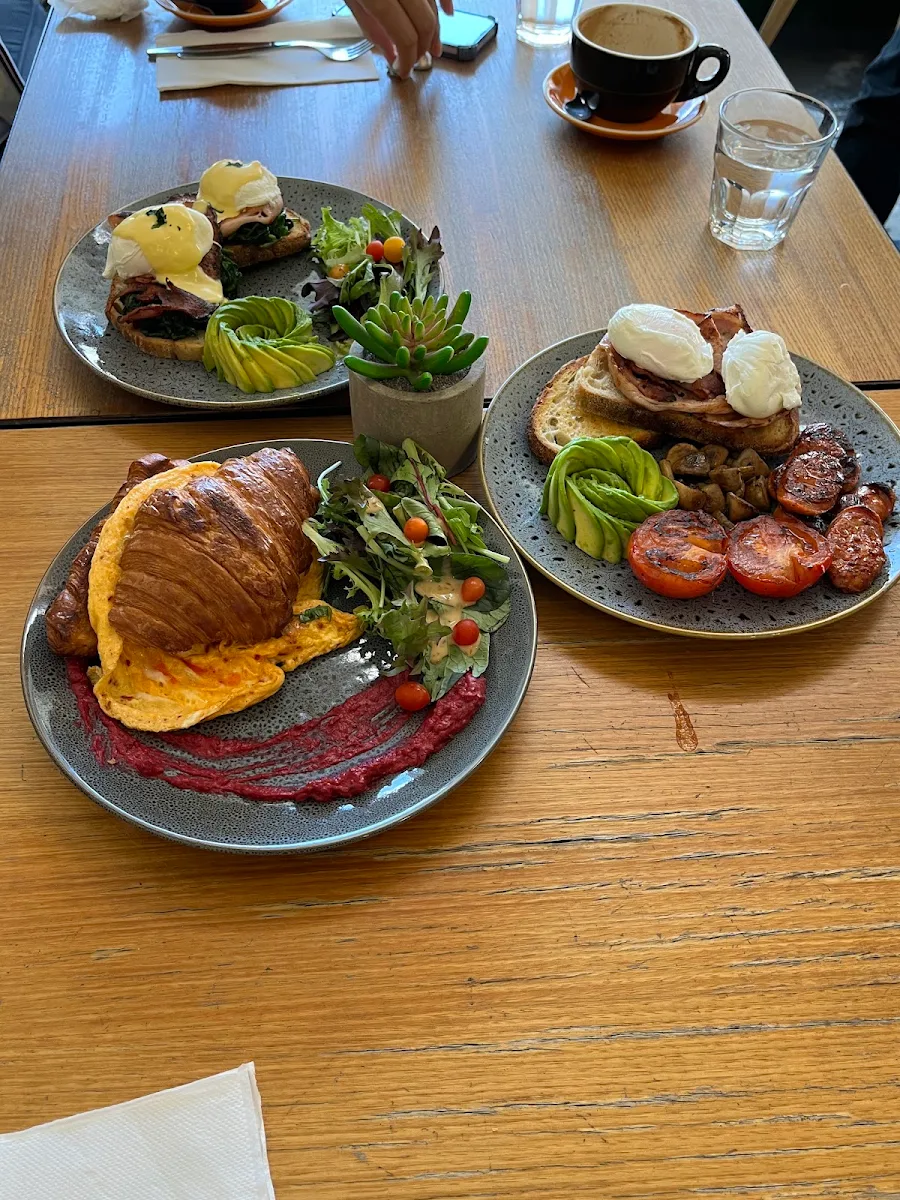 Highlights, Binliang Fleur Cafe