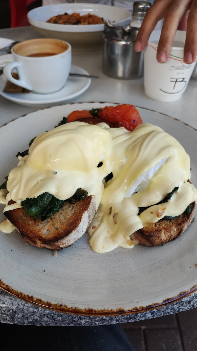 Eggs Florentine, Caffe Buongiorno - Norwood