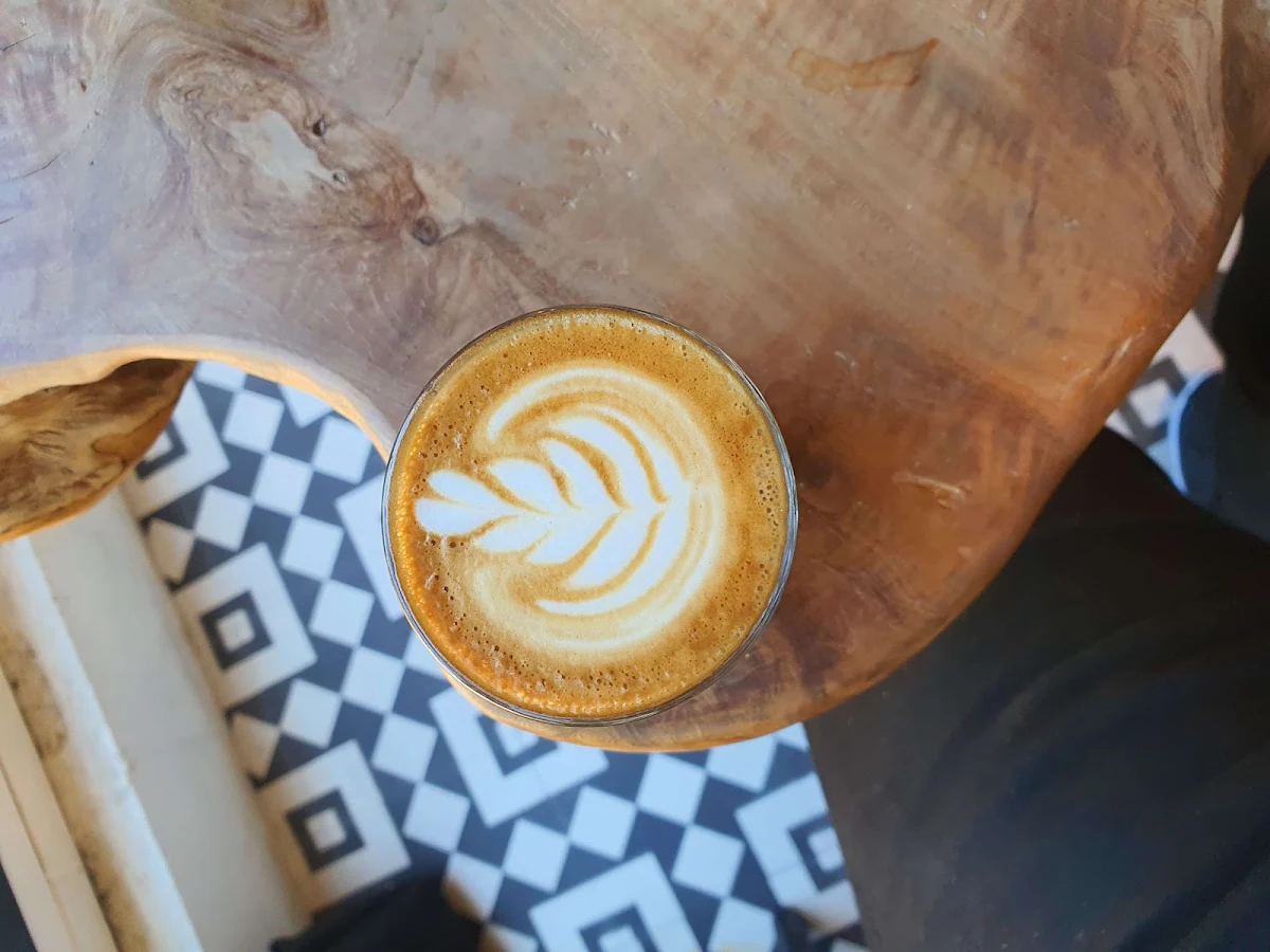 Highlights, 2 keys Coffee Boutique