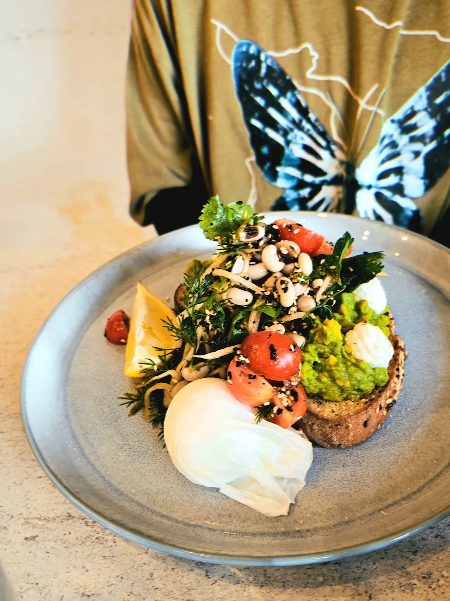 Smashed Avo V
