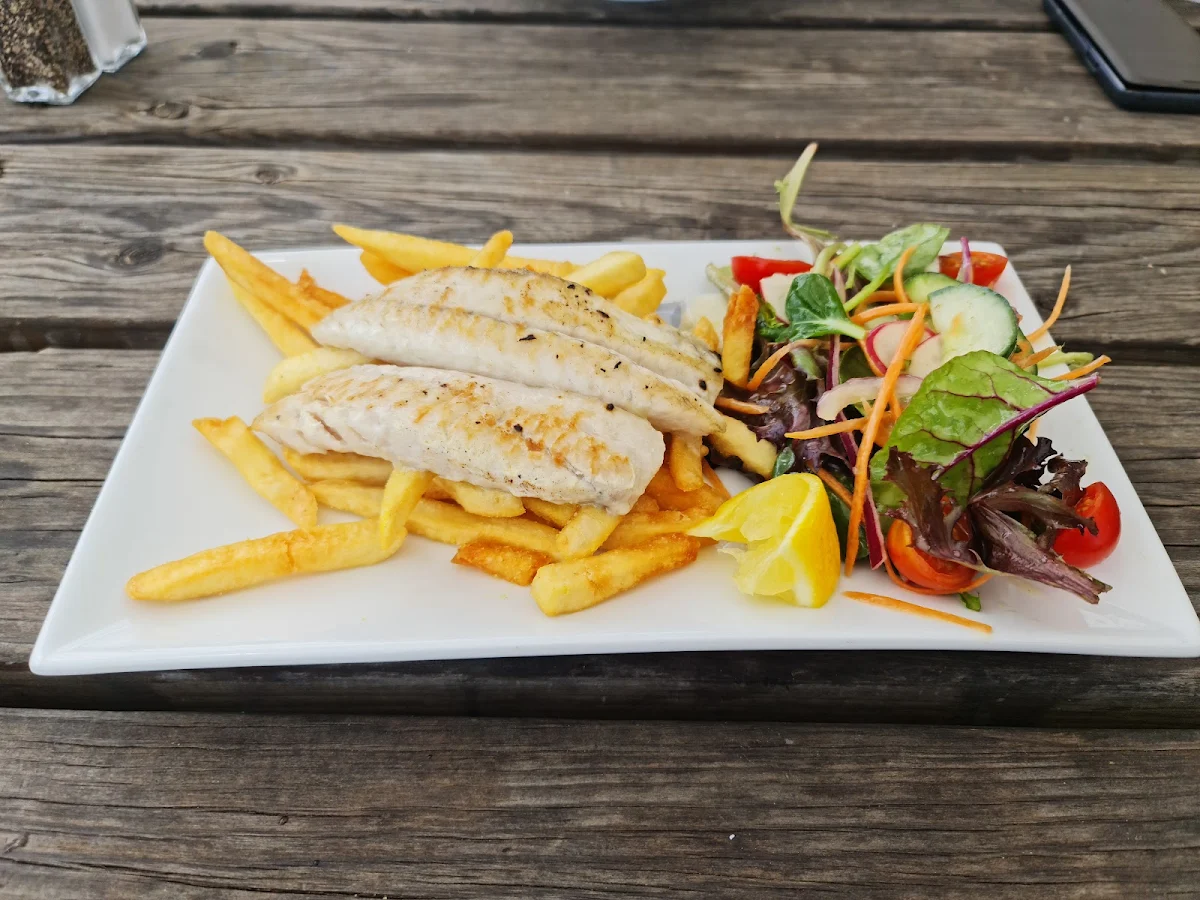 Fish & Chips, Jetty's Bar And Grill