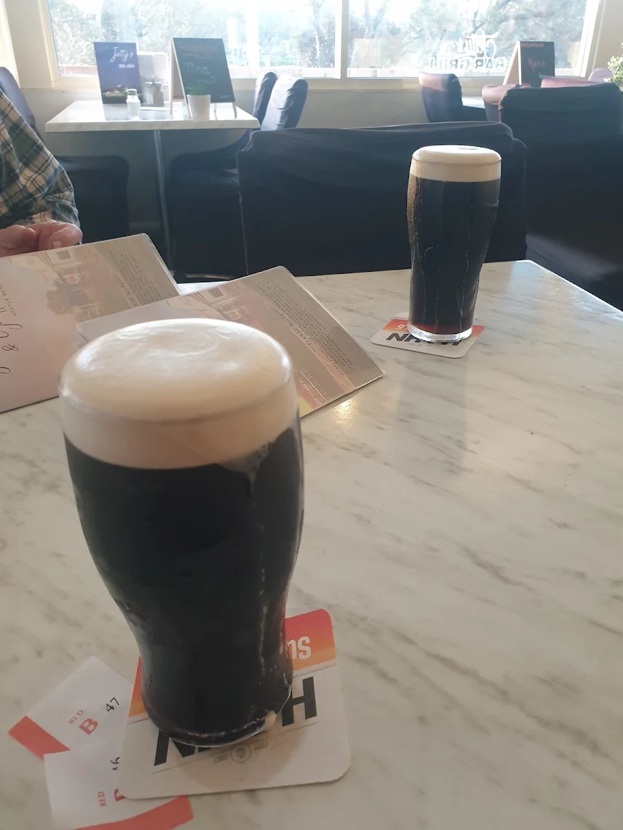 Guinness, Jetty's Bar And Grill