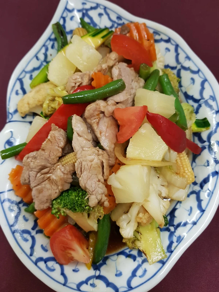 Highlights, Tooky Thai Restaurant