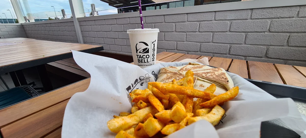 Double Crunch Wrap, Taco Bell Altona North