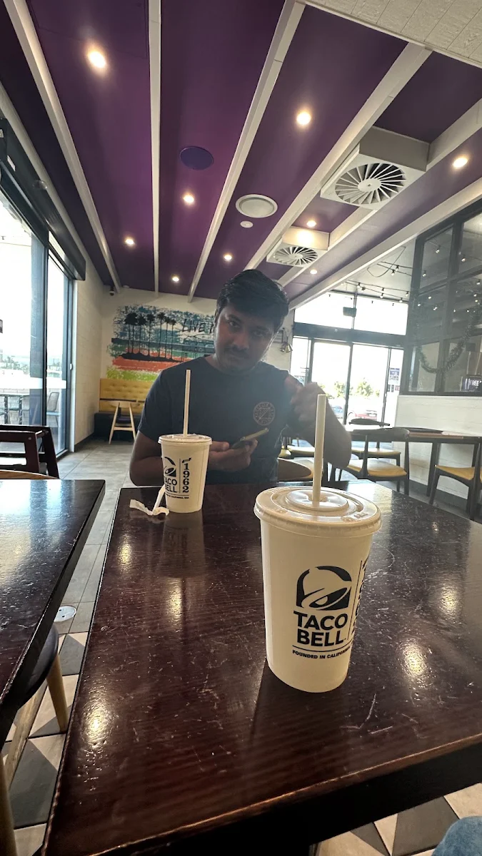 Highlights, Taco Bell Altona North