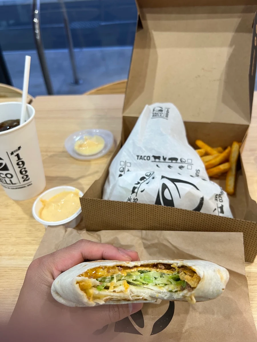 Highlights, Taco Bell Altona North