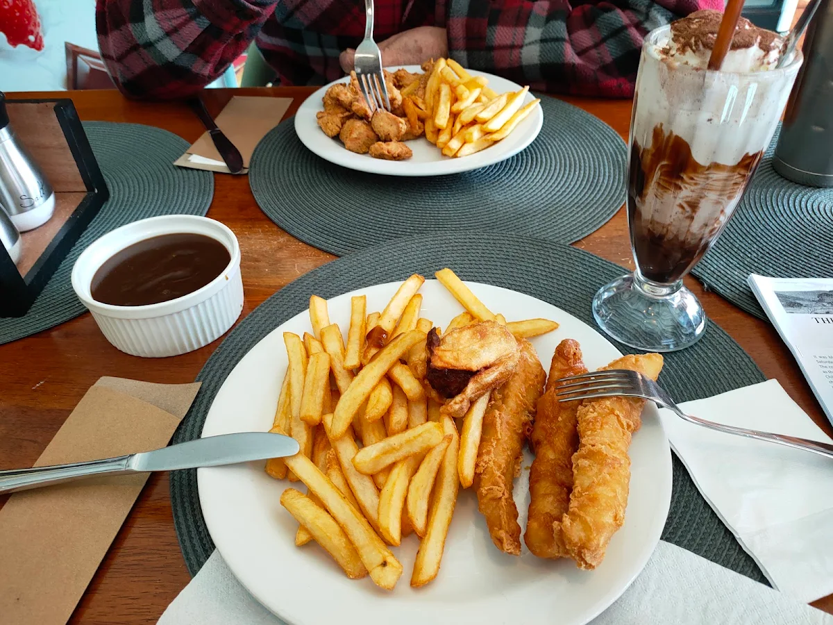 Flathead Tails & Chips