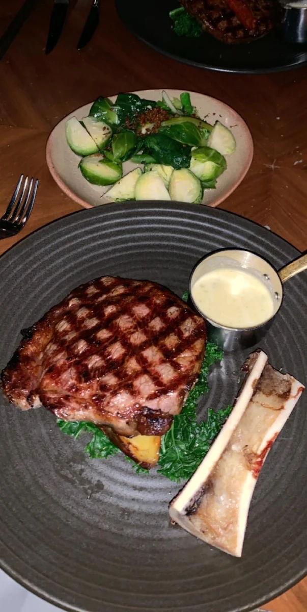 Rib Eye Bone in 400g