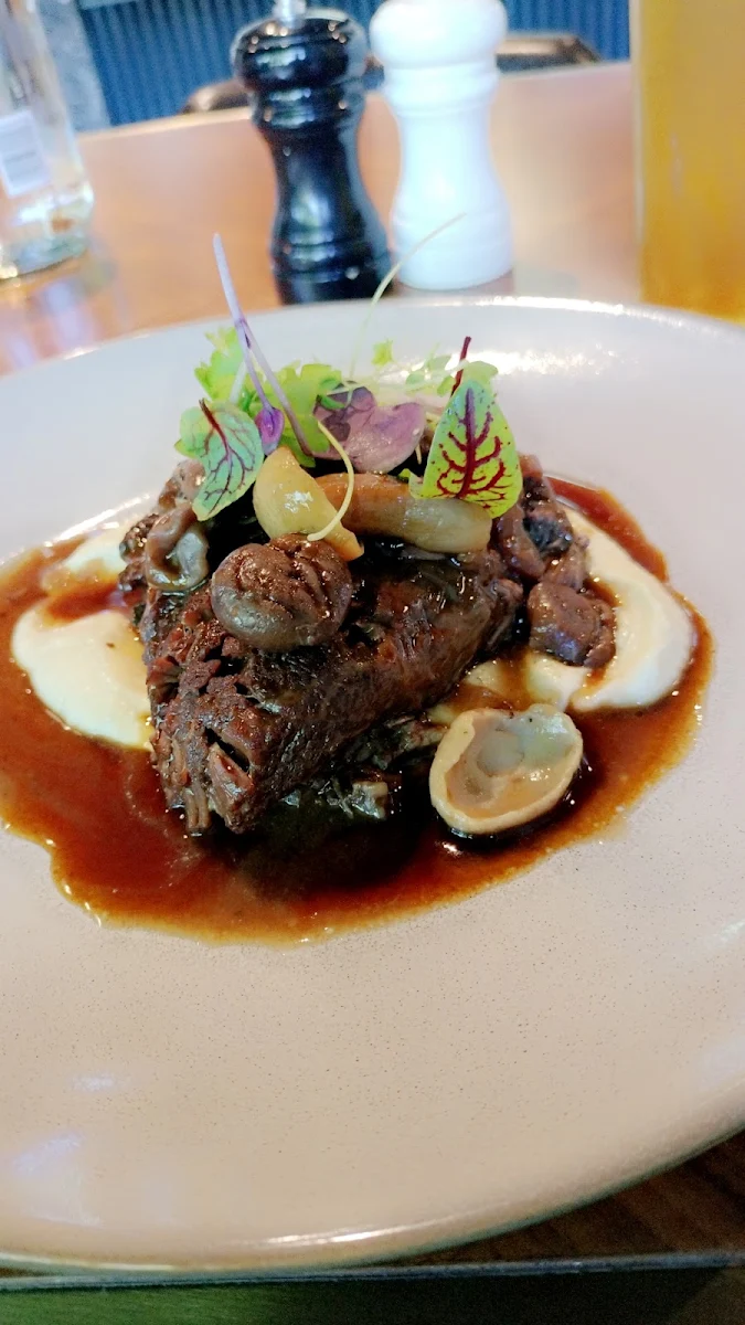Slow Braised Beef Cheeks