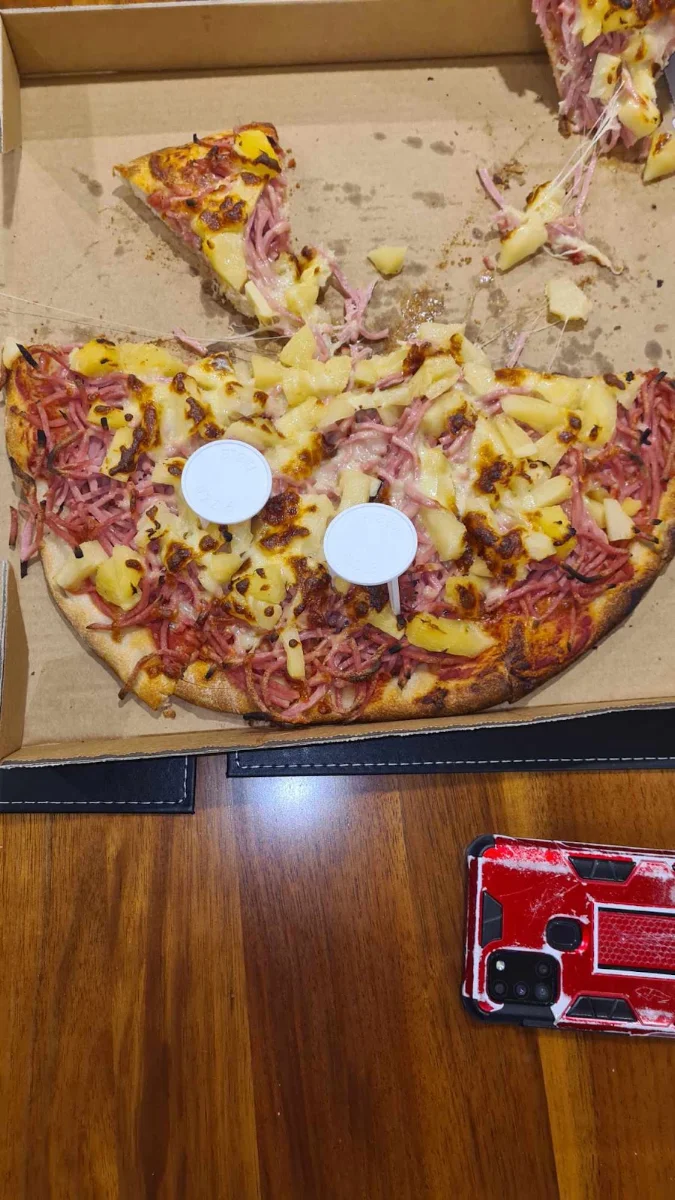 Hawaiian Pizza