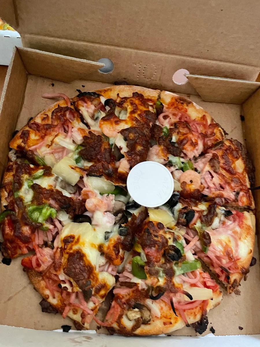 Lot Pizza