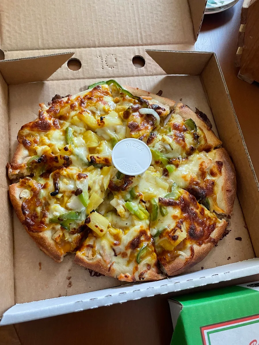 Satay Chicken Pizza