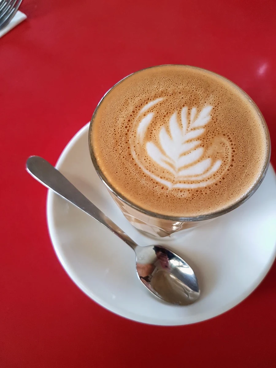 Strong Latte, A Minor Place.