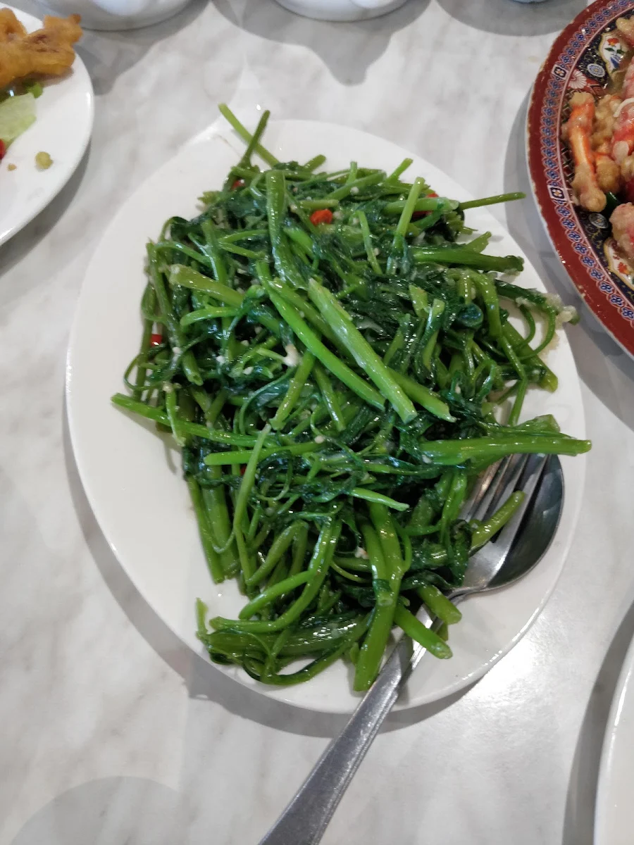 Stir-Fried Water Spinach