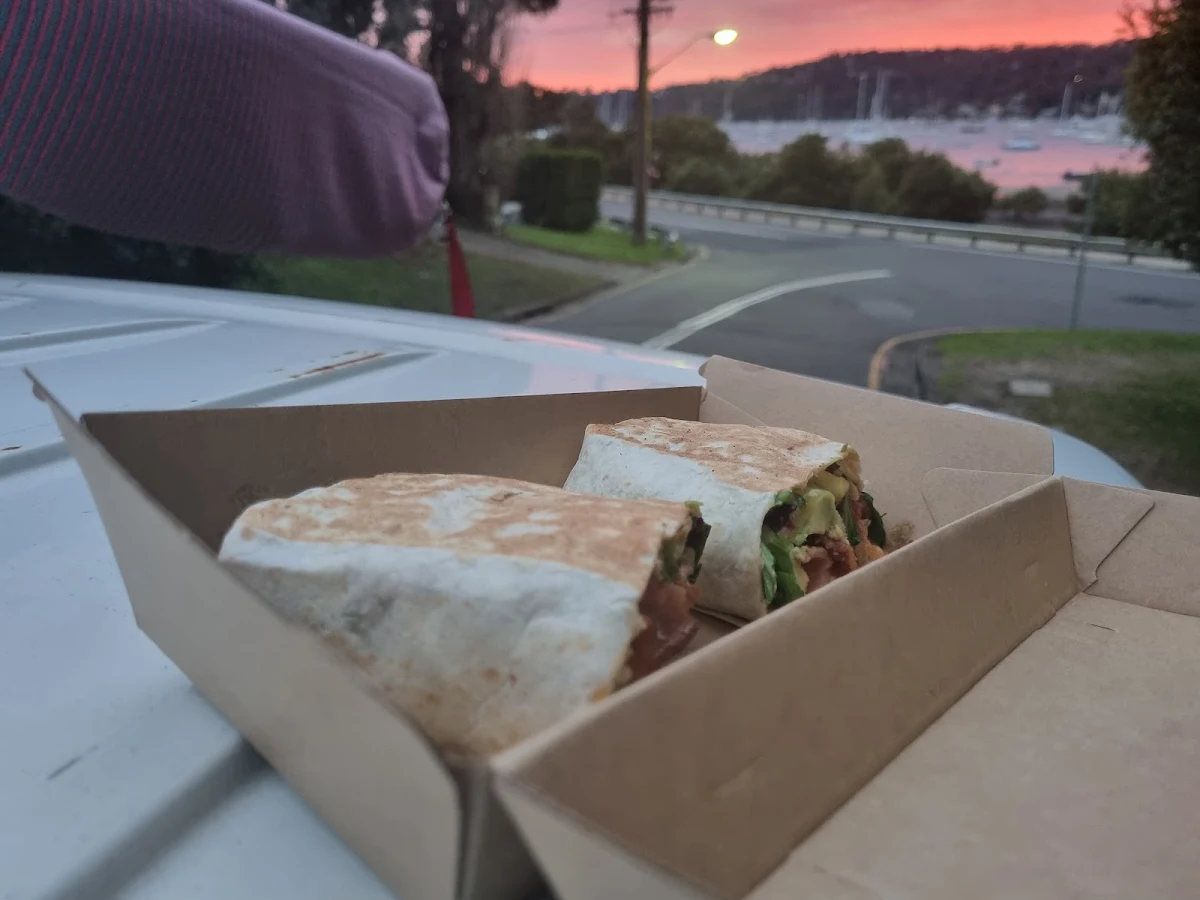 Breakfast Wrap, 8 knots Cafe