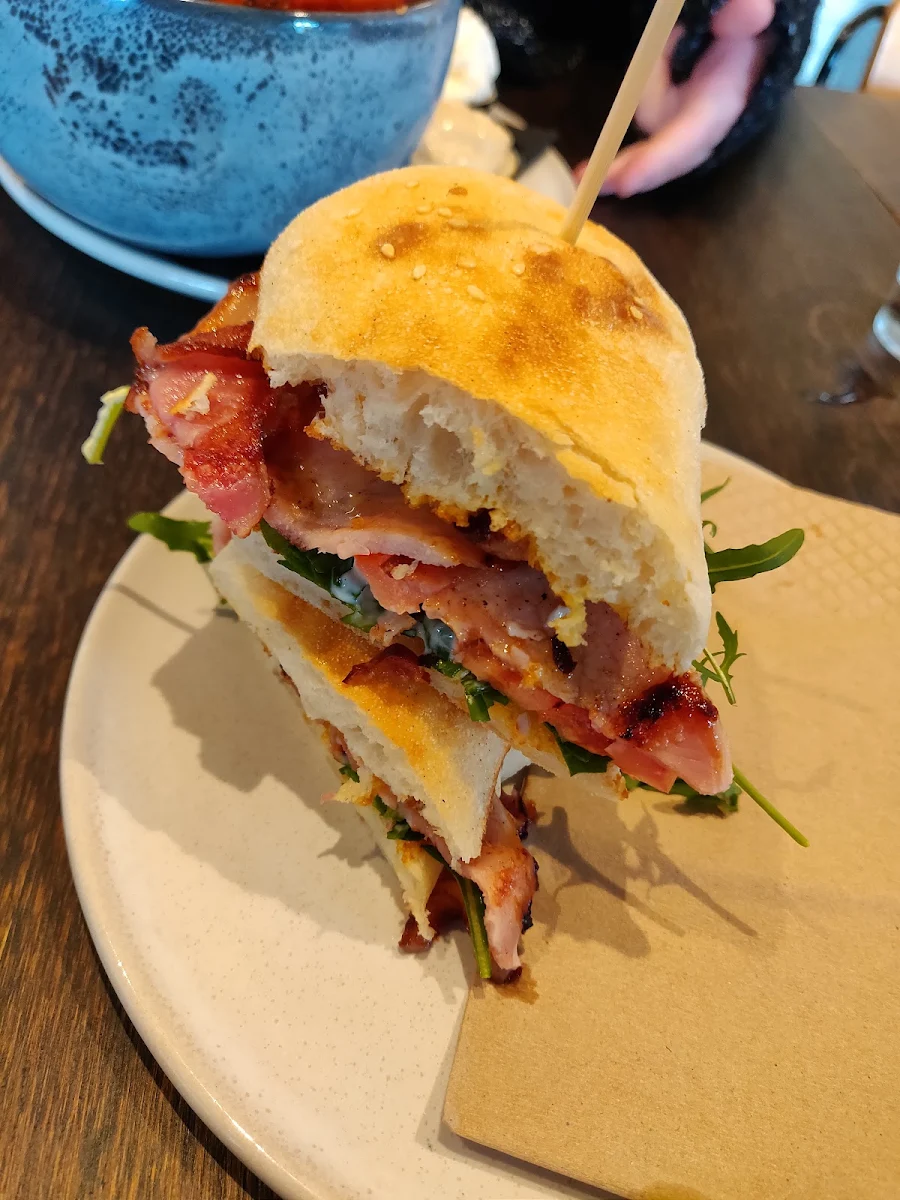 blt, Frankies Warragul