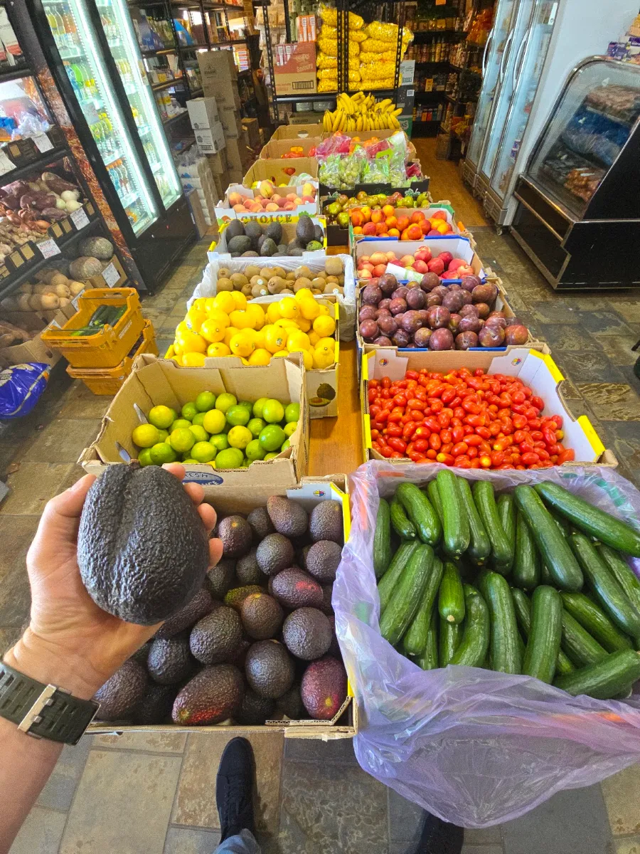 Highlights, Simon's Market Café