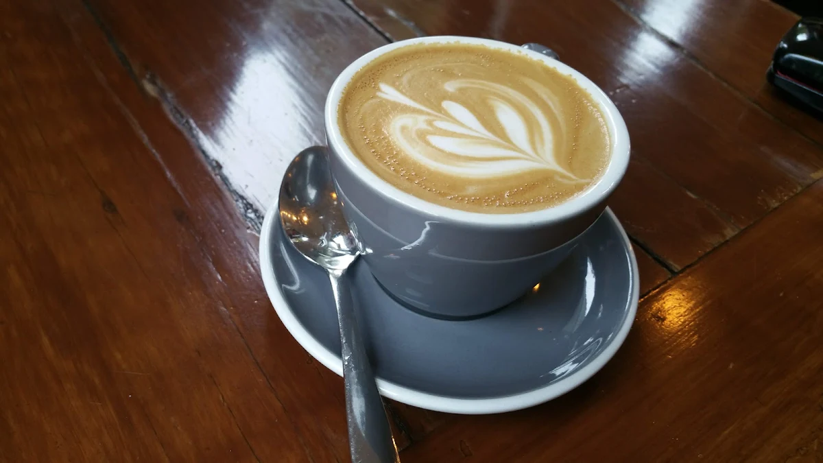 Flat White, The Local Press Lilyfield