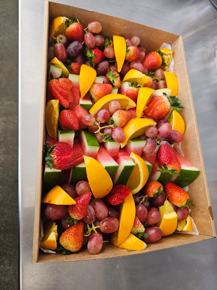 Fruit Platter, Riverside Kiosk