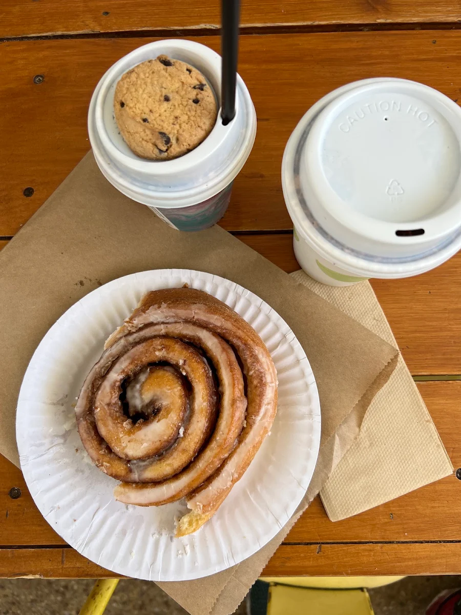 Highlights, Flourish Coffee and Juice