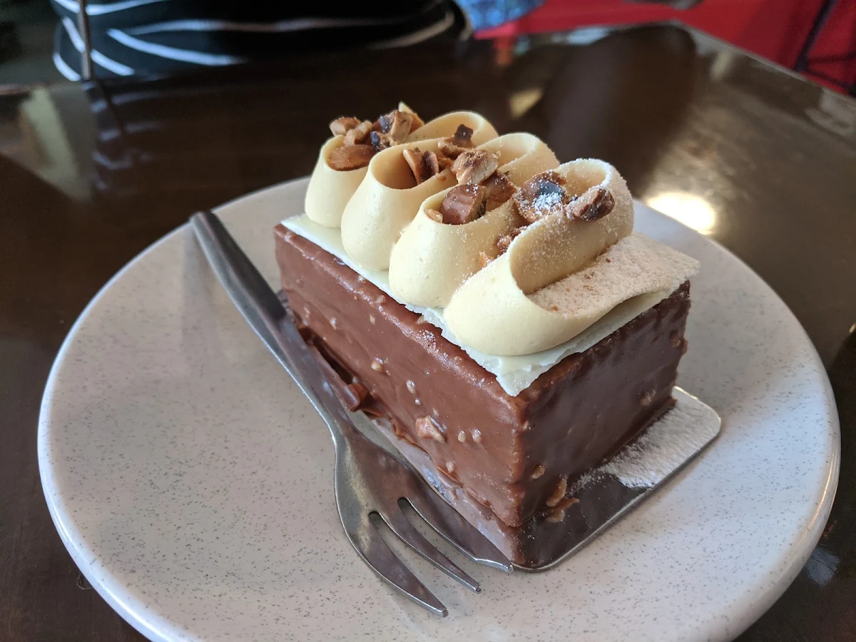 Hazelnut & Caramel Tea Cake
