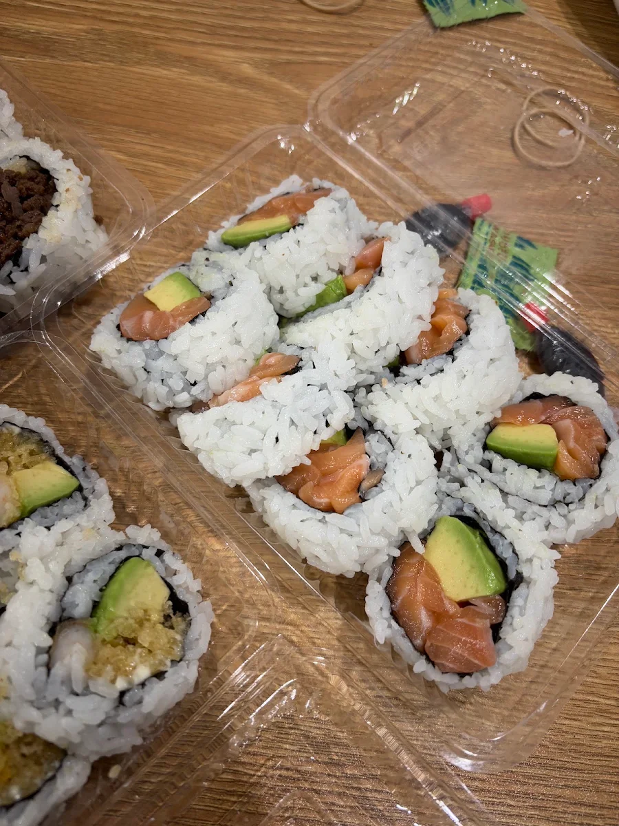 Highlights, Kanji Fresh Sushi Riverwood