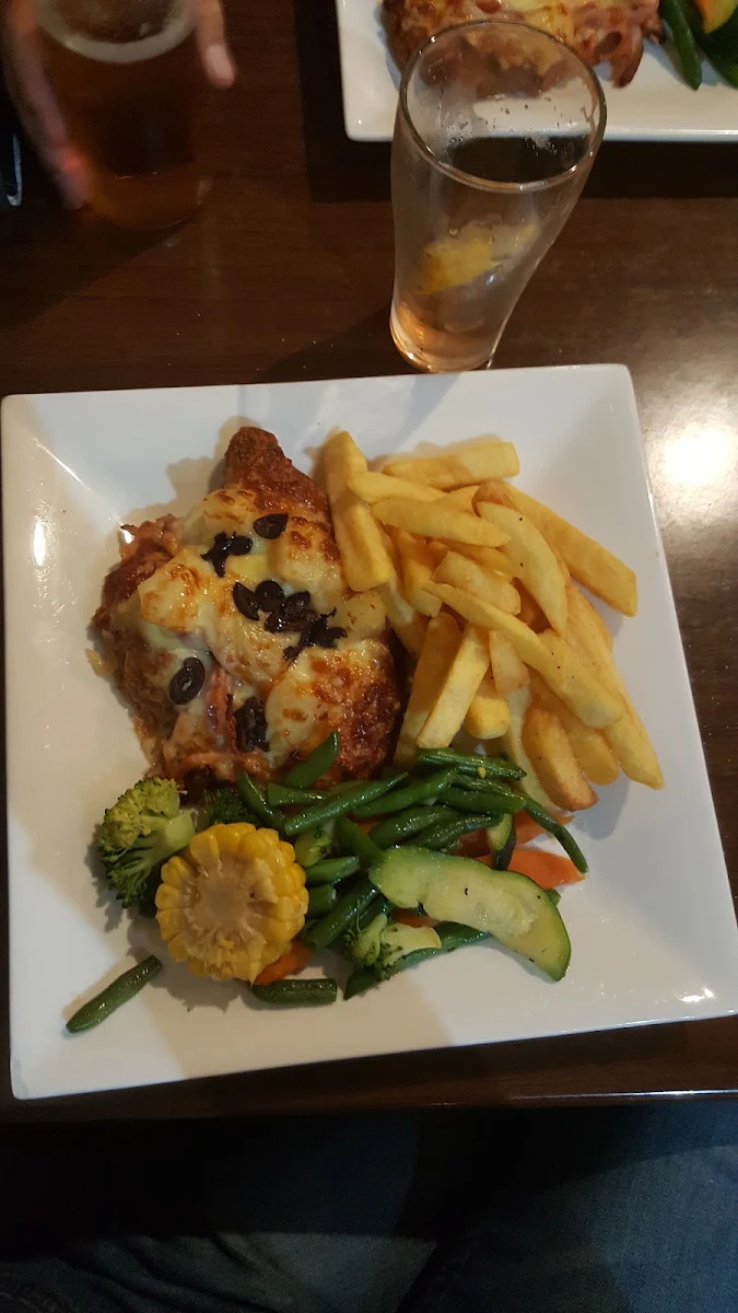 Highlights, Camp Hotel
