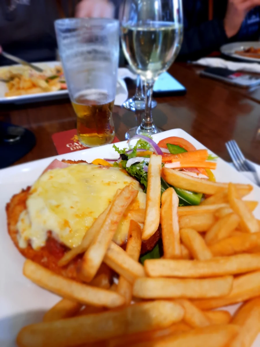 Highlights, Camp Hotel