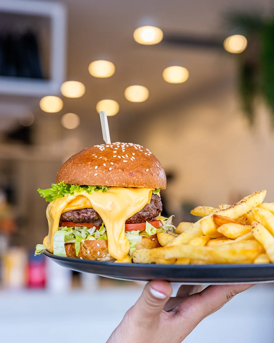 Cheese Burger