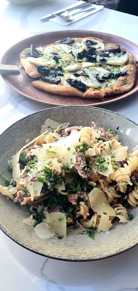Truffle Mushroom Pizza