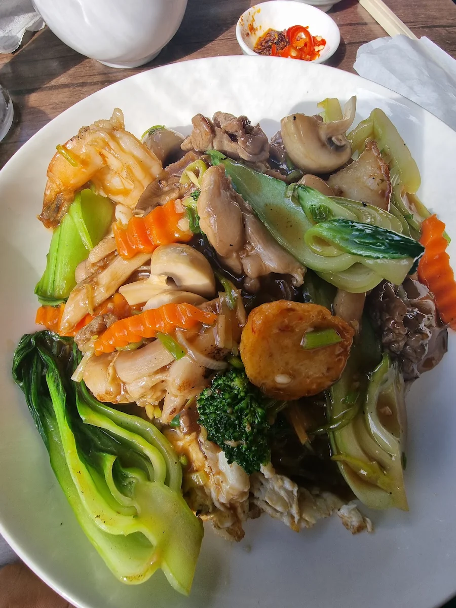 Stir Fried Vegetables in Oyster Sauce