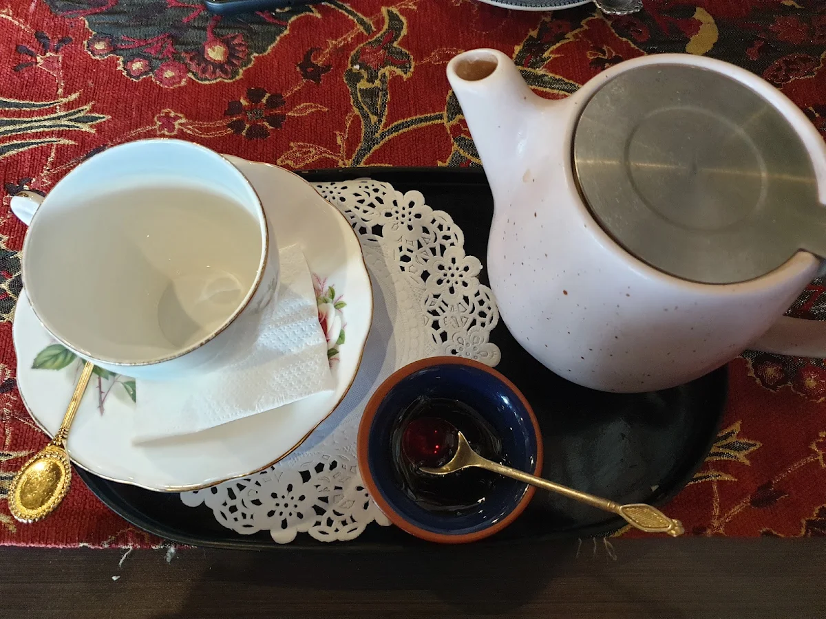 Wet Chai Latte with Honey