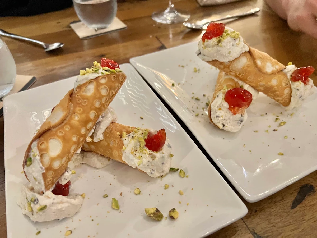 Cannoli