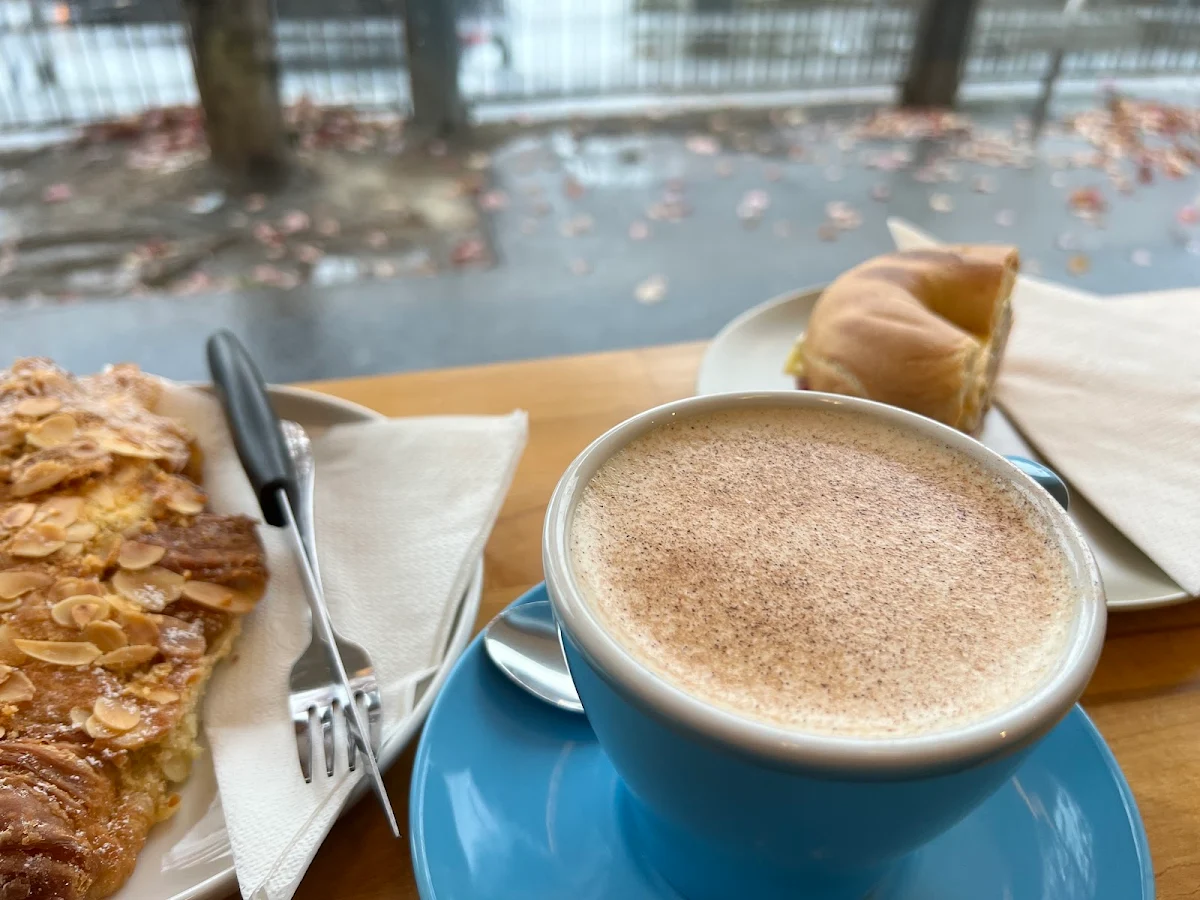 Highlights, Top Notch Coffee