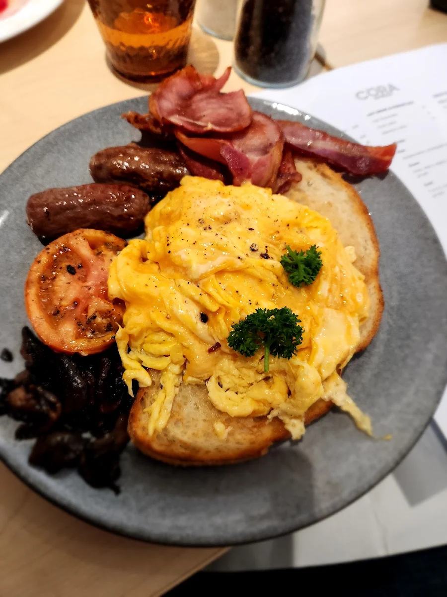 Big Breakfast, Cora Espresso