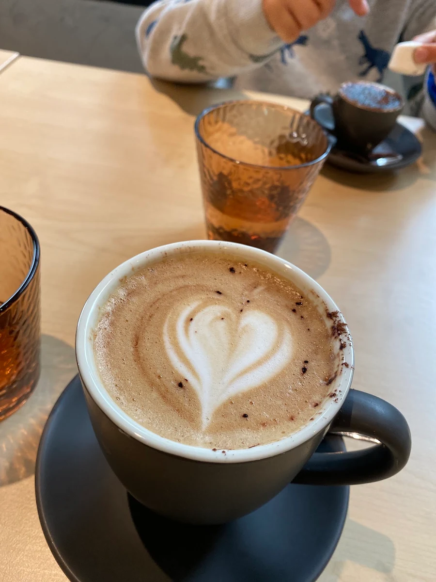 Highlights, Cora Espresso