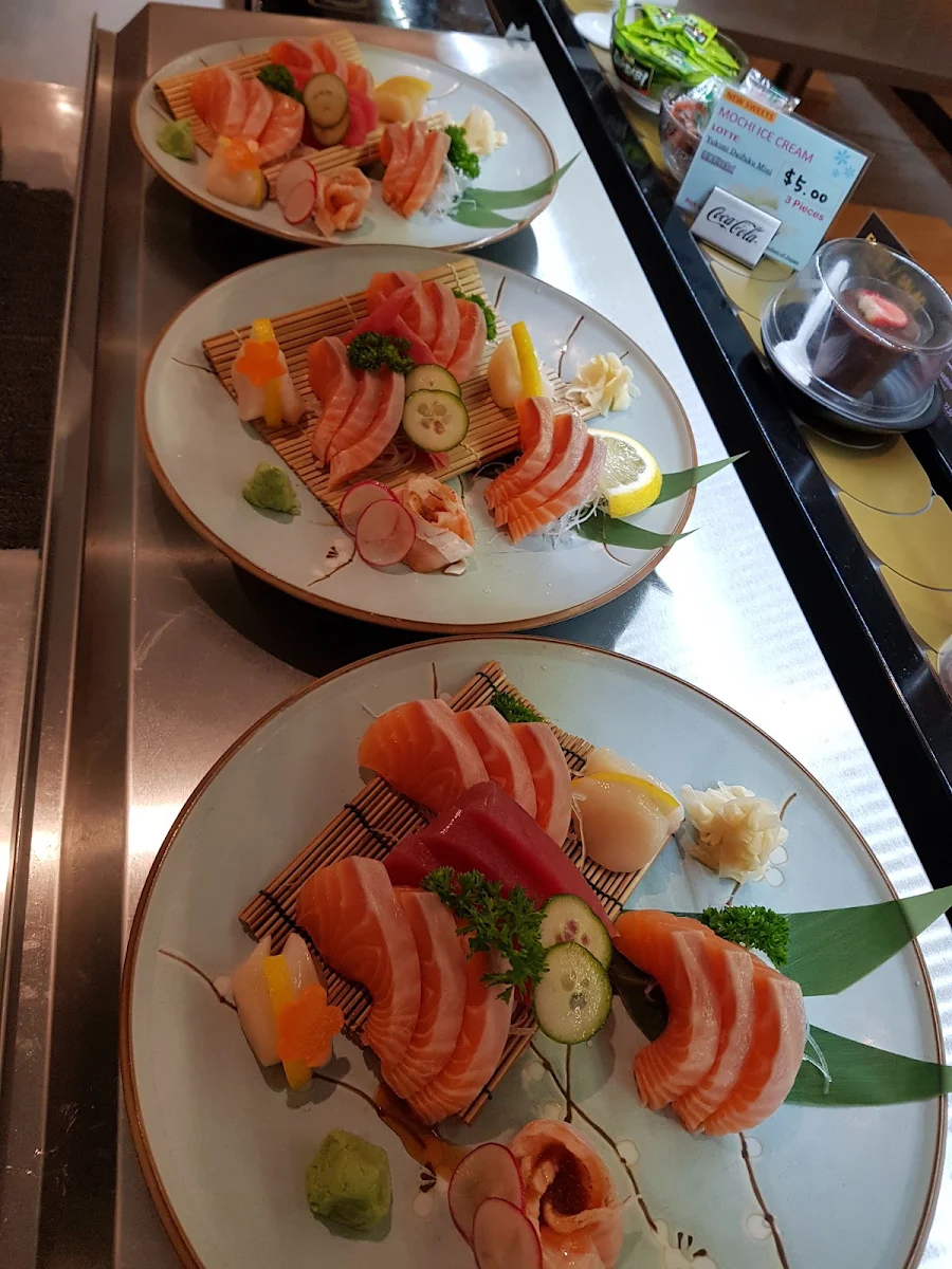 Large Sashimi, Mura Conveyor Sushi