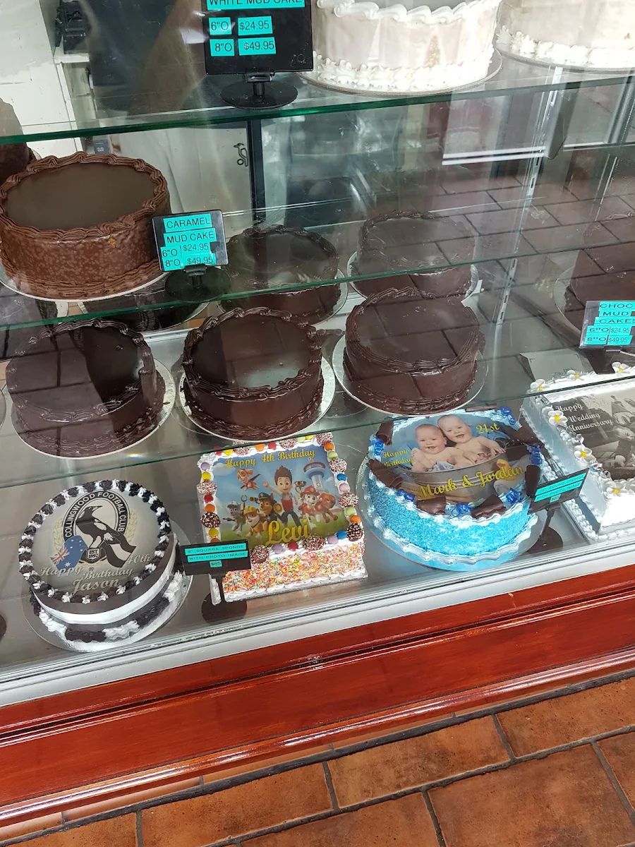 Cakes, Allans Bakery & Cakes