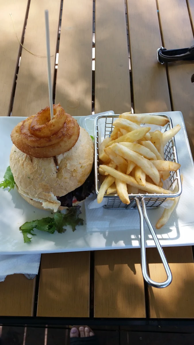 Barra Burger and Chips