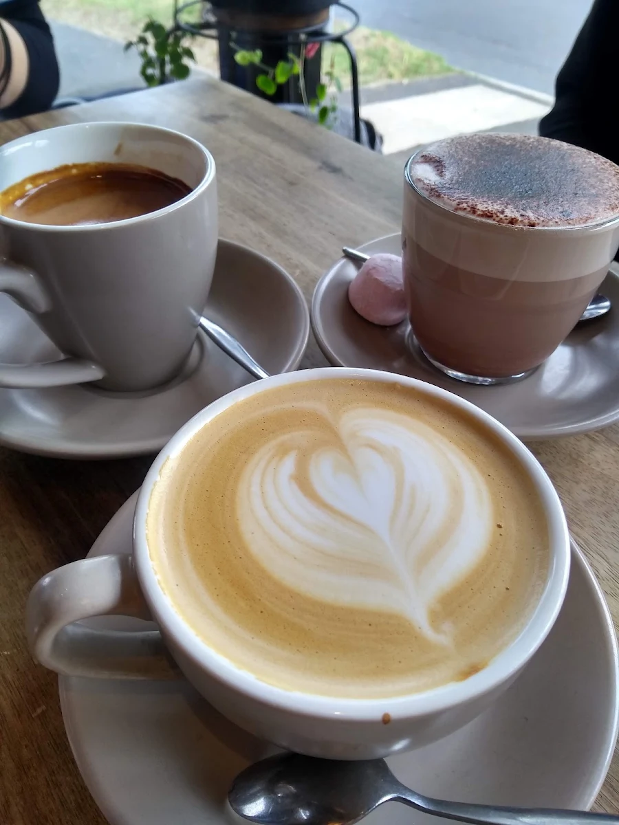 Flat White, Cabin Coffee and Deli