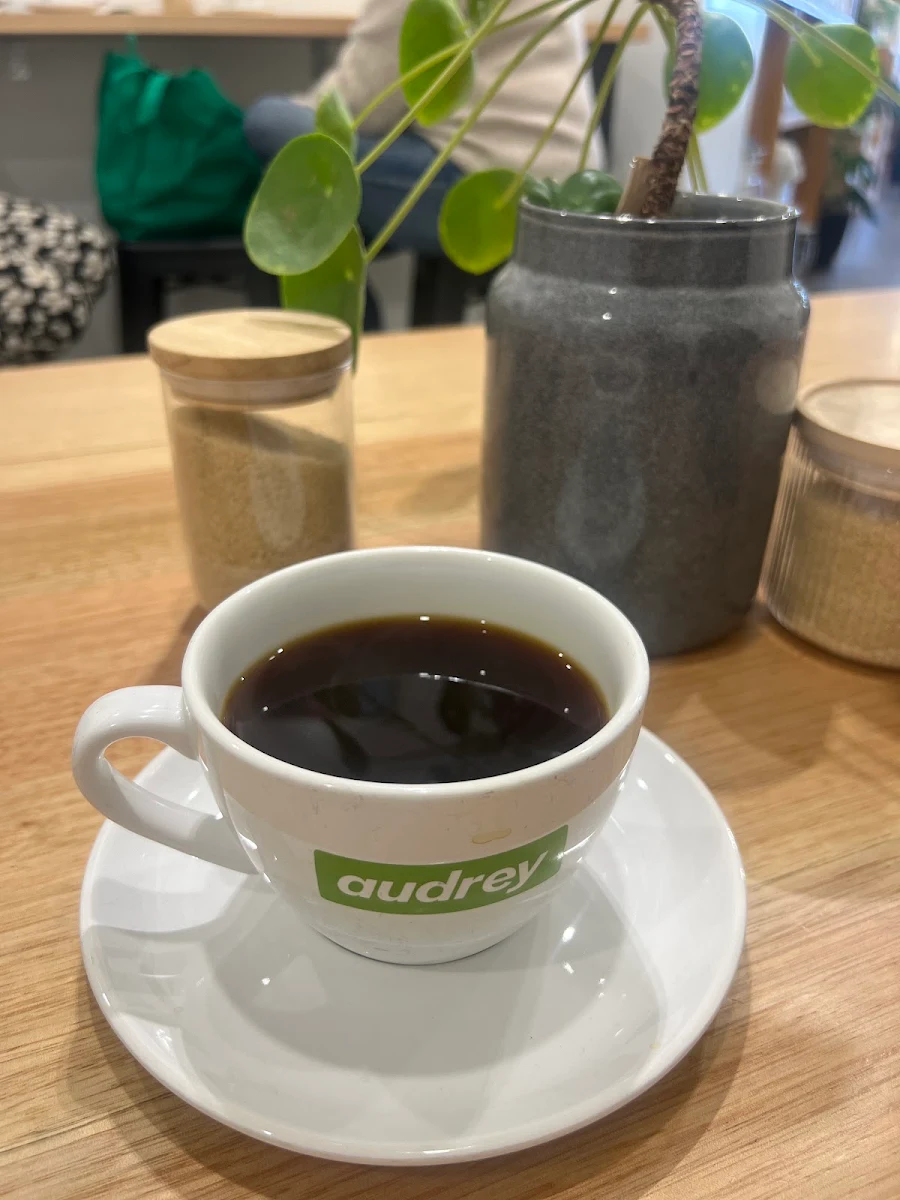 Long Black Coffee, Audrey Coffee