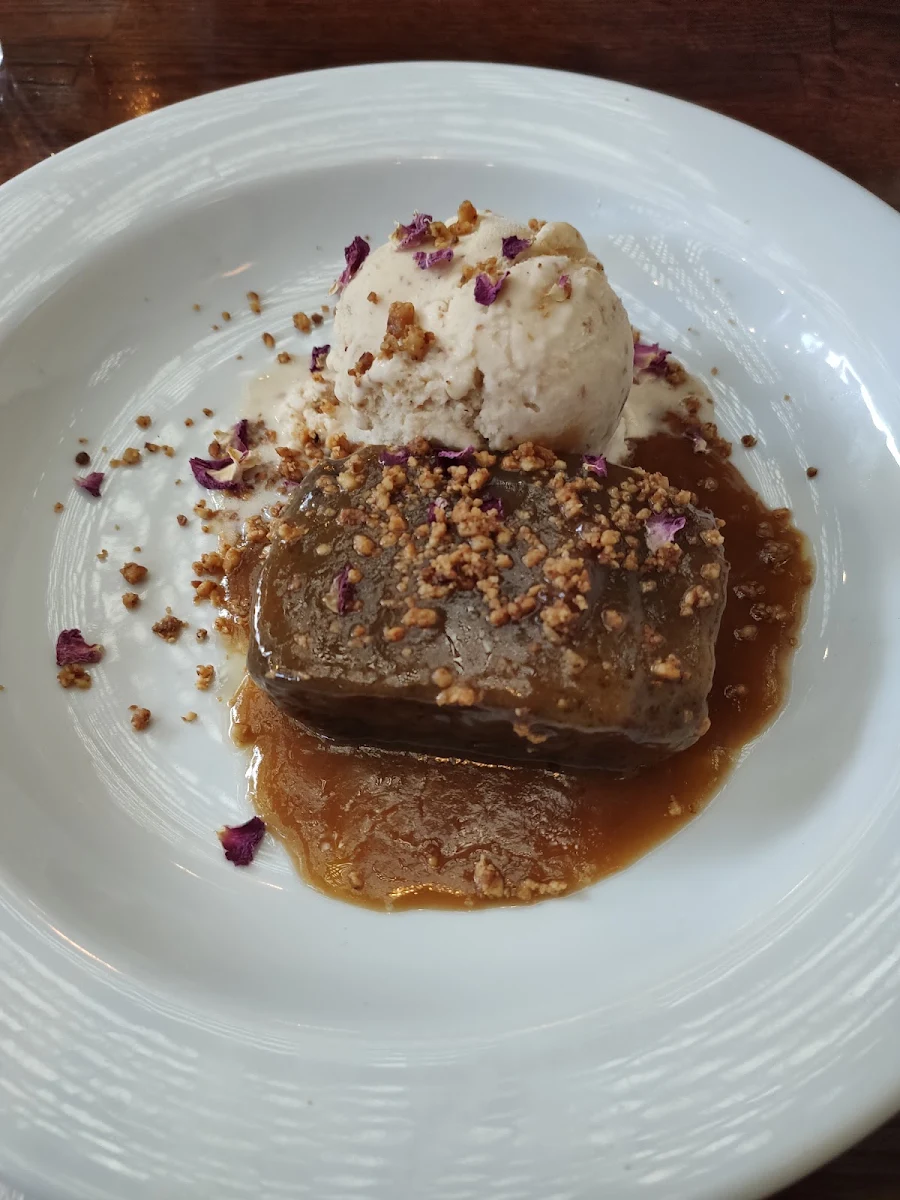 Fig & Date Pudding
